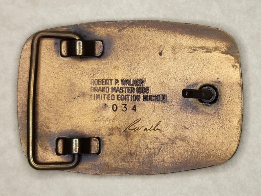 [Buckle Pic Missing] (Click here)